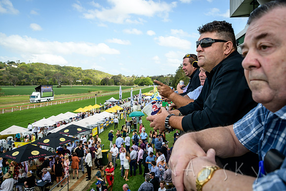 RACES 010