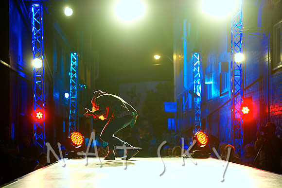 performers  069
