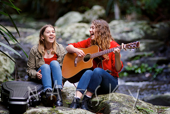 deana & julia - 2014 young songwriter winner