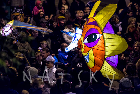 LANTERN PARADE 076