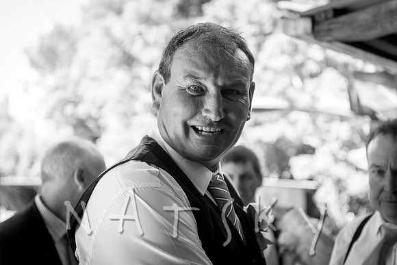 WOLLONGBAR WEDDING PHOTOGRAPHER