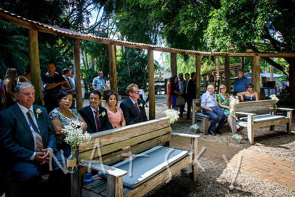 WOLLONGBAR WEDDING PHOTOGRAPHER