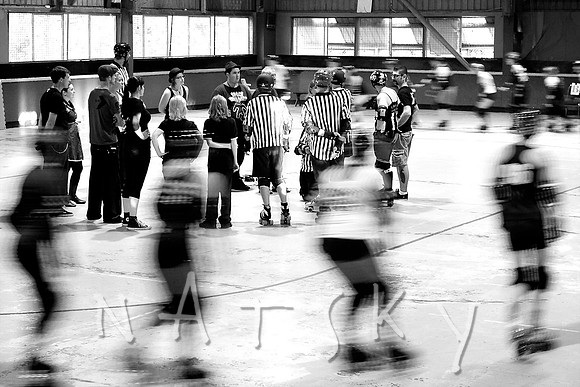 ROLLER DERBY VOLLUNTEERS