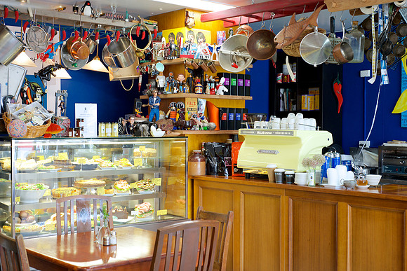 blue kitchen  013