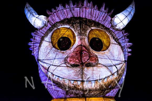 LANTERN PARADE 150