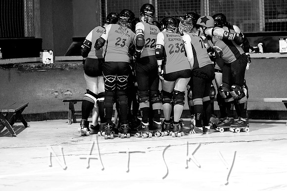 LISMORE ROLLER DERBY PHOTOGRAPHER