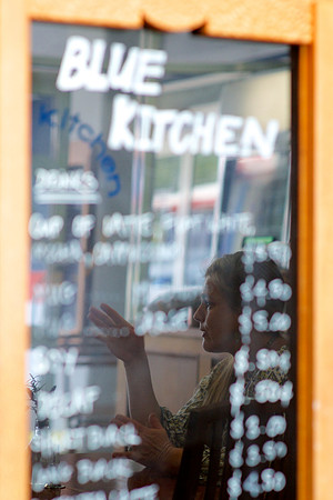 blue kitchen  030