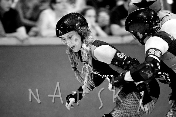 ROLLER DERBY PHOTOGRAPHER