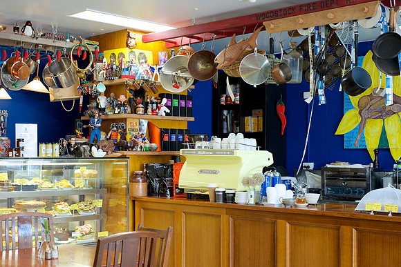 blue kitchen  014