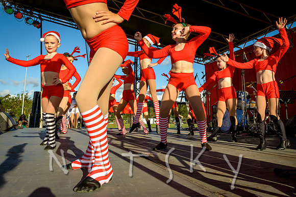 carols stage 059