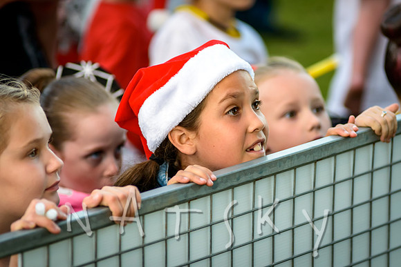 carols crowd 079