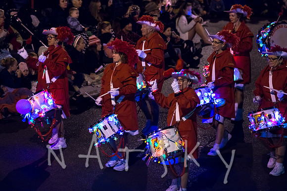 LANTERN PARADE 111