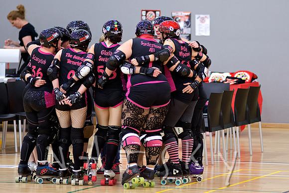 ROLLER DERBY PHOTOGRAPHER