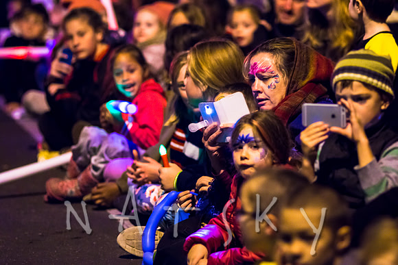 LANTERN PARADE 052