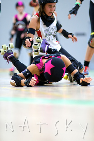 ROLLER DERBY PHOTOGRAPHER