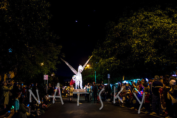 LANTERN PARADE 039