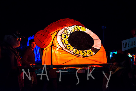 LANTERN PARADE 169