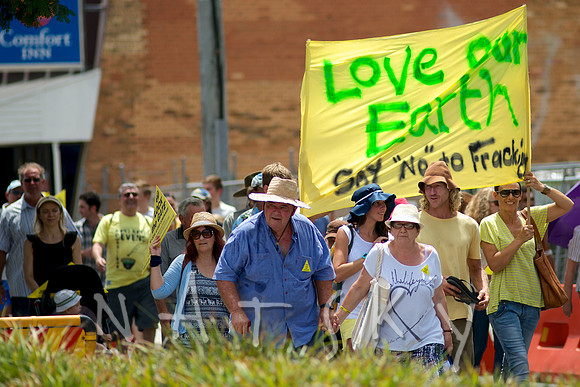 LISMORE STREET PHOTOGRAPHER  064
