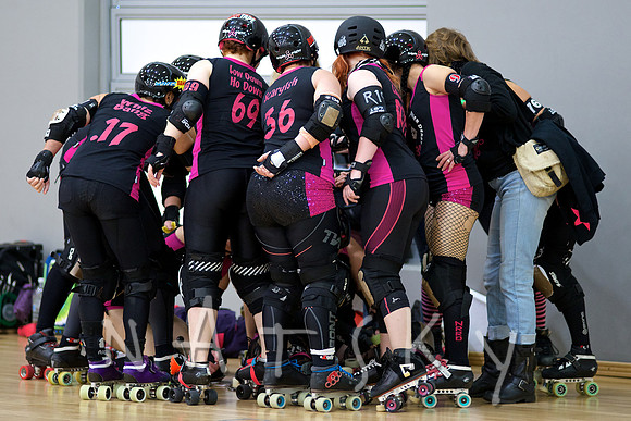 ROLLER DERBY PHOTOGRAPHER