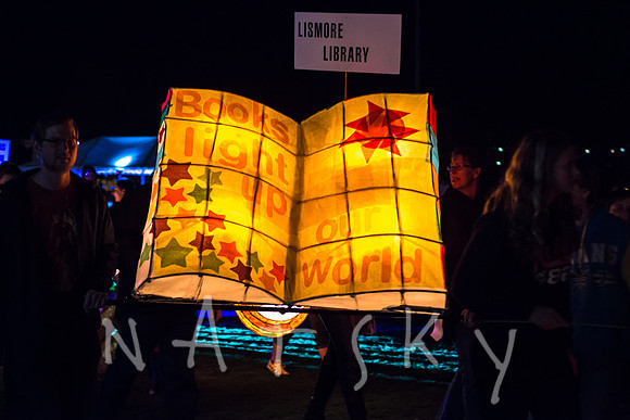 LANTERN PARADE 163