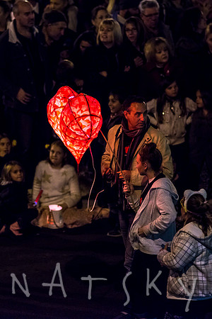 LANTERN PARADE 101