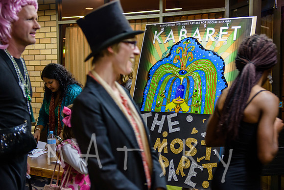 2015 KABARET 001