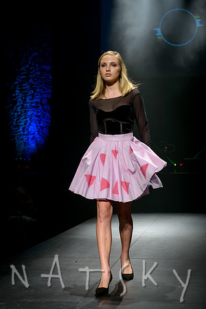 STRUT 156