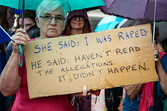WOMEN'S MARCH 004