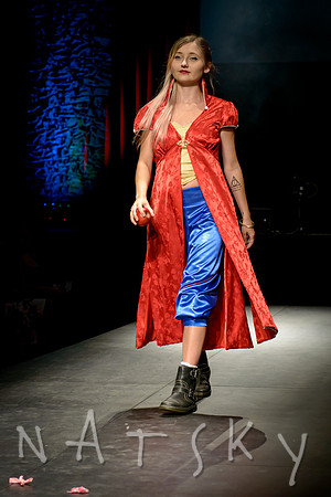 STRUT 032