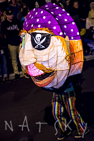 LANTERN PARADE 070