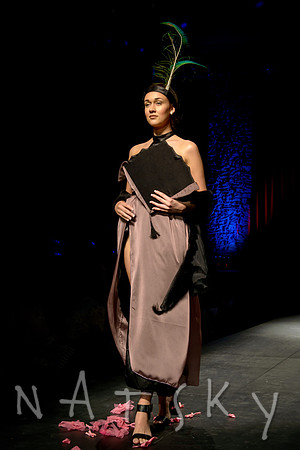 STRUT 039