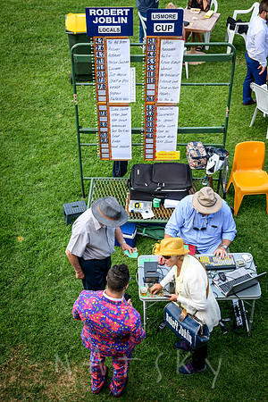 RACES 033