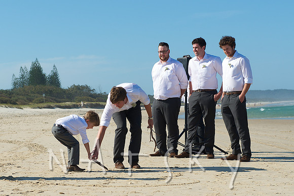LENNOX HEAD WEDDING PHOTOGRAPHY