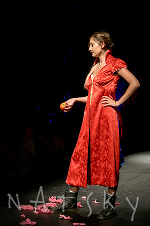 STRUT 033