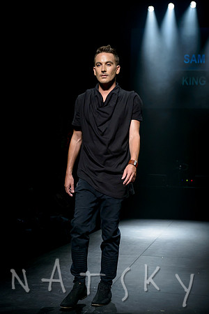 STRUT 196